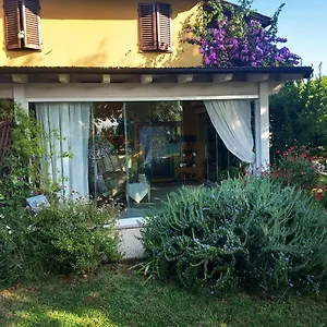 Alice's By Casolare Isabella Guest house